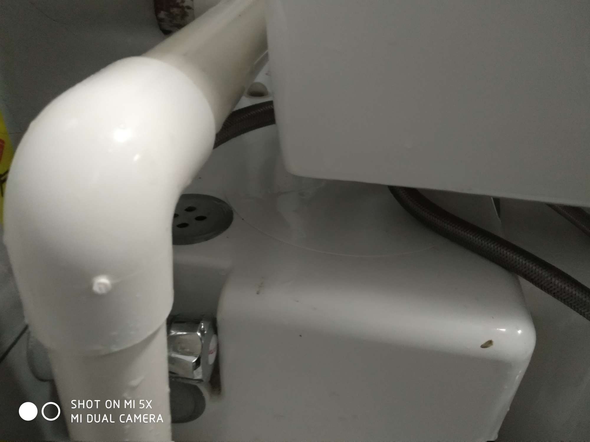 污水提升器