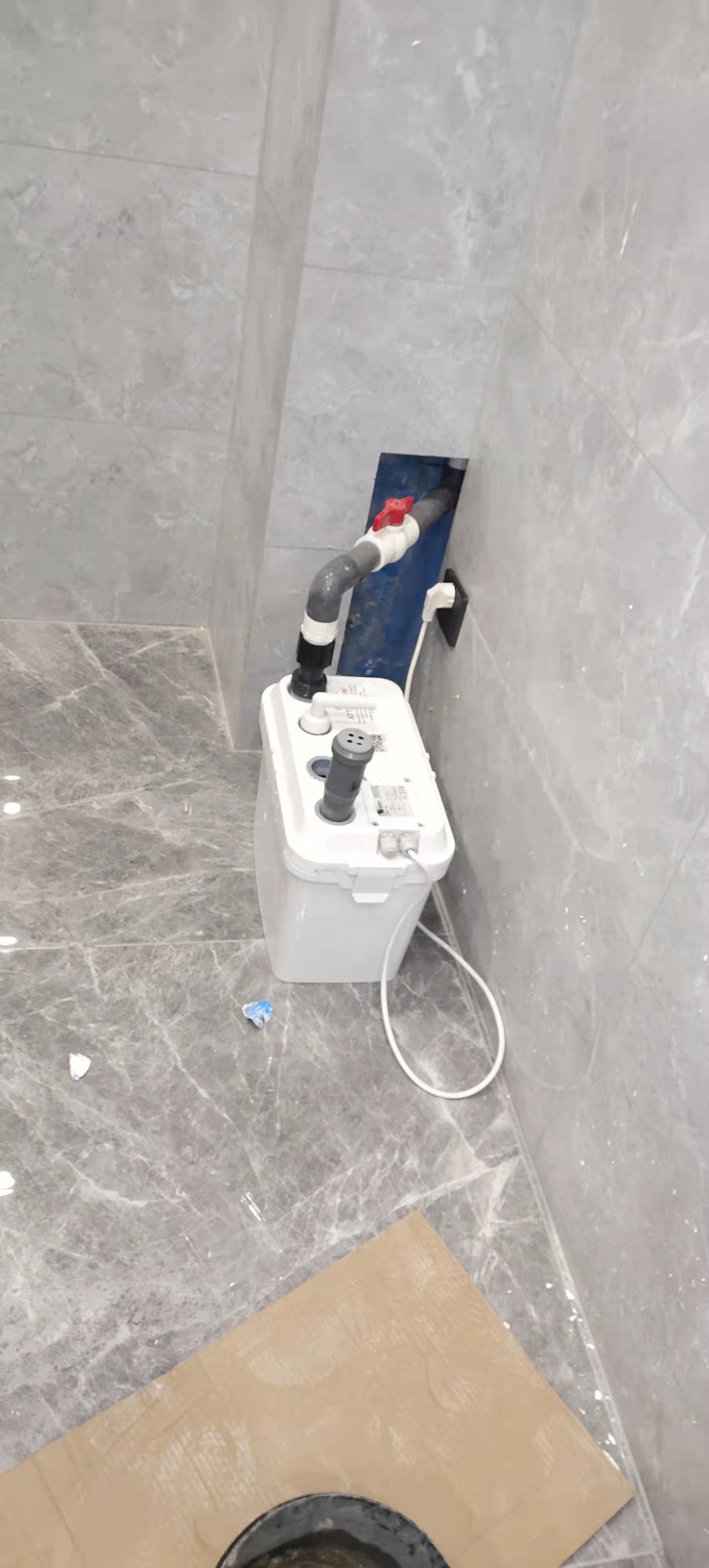 污水提升器
